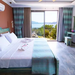 Otel Noel Baba, Kaş
